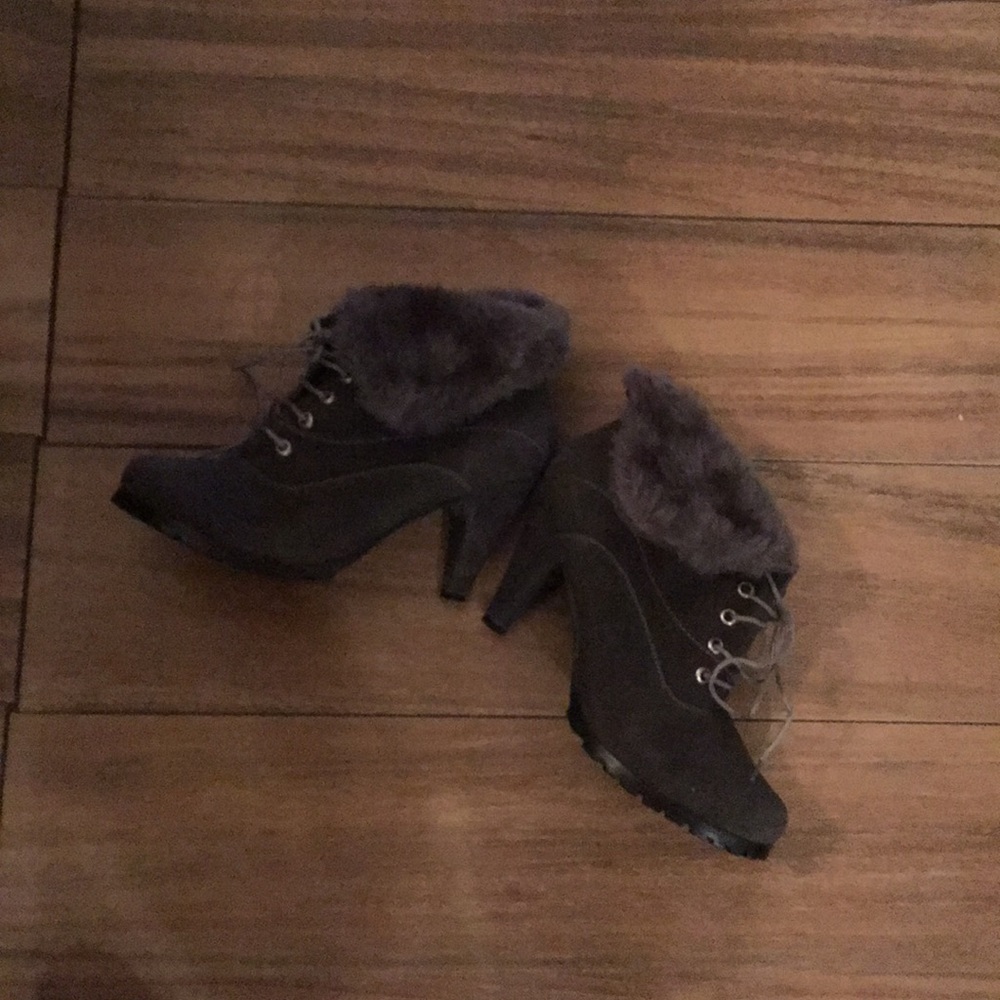 Anna Boots